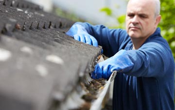 cleaning and inspecting Derbyshire roofs